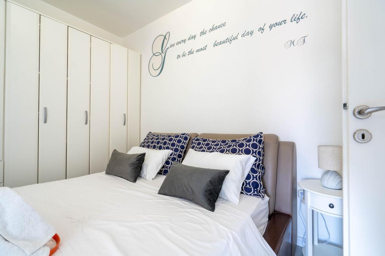 クニンApartman Mアパートメント エクステリア 写真